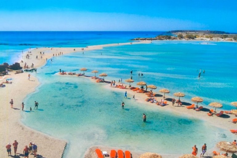 Paris Match: Αυτές είναι οι ομορφότερες ελληνικές παραλίες