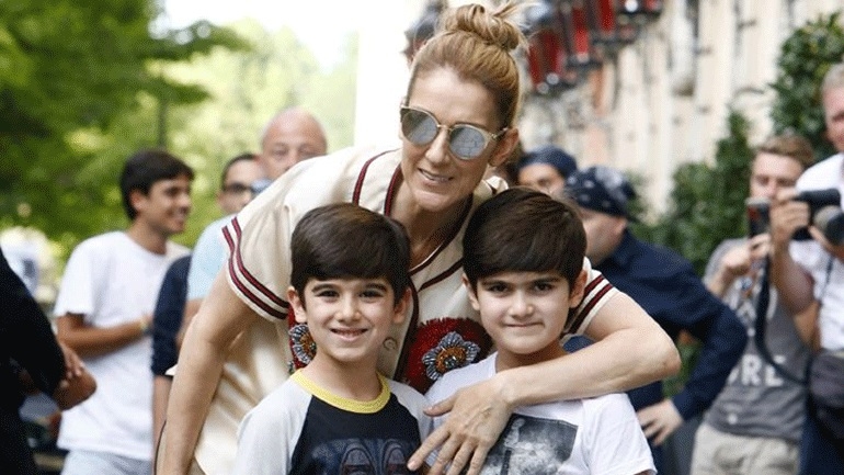 Celine Dion: Η σπάνια φωτογραφία με τους δίδυμους γιους της από τα γενέθλιά τους