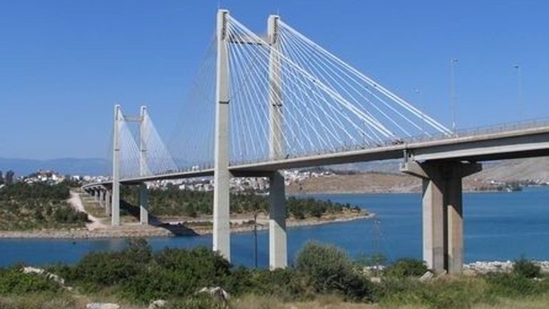 Αυτοκτόνησε οδηγός ταξί στη γέφυρα της Χαλκίδας