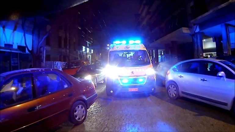 Θεσσαλονίκη: Αυτοκίνητο συγκρούστηκε με μηχανή της ΕΛ.ΑΣ.