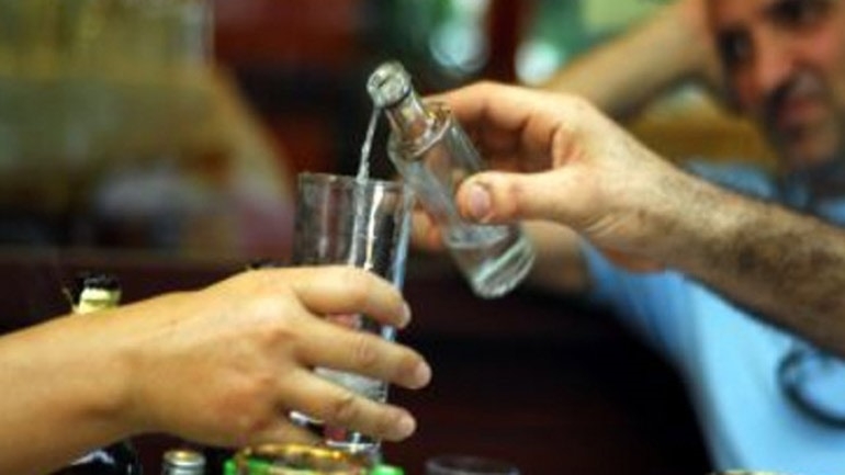 Η υπερκατανάλωση αλκοόλ μία συνήθεια που «τραυματίζει» την Κρήτη