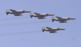 Εικονική αερομαχία και 14 τουρκικές παραβιάσεις πάνω από το Αιγαίο