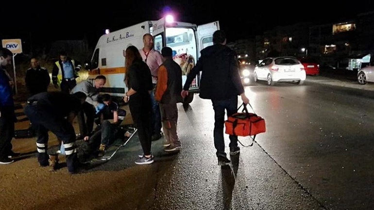 Δύο τραυματίες σε τροχαίο στην Εθνική Οδό Θεσσαλονίκης - Περαίας