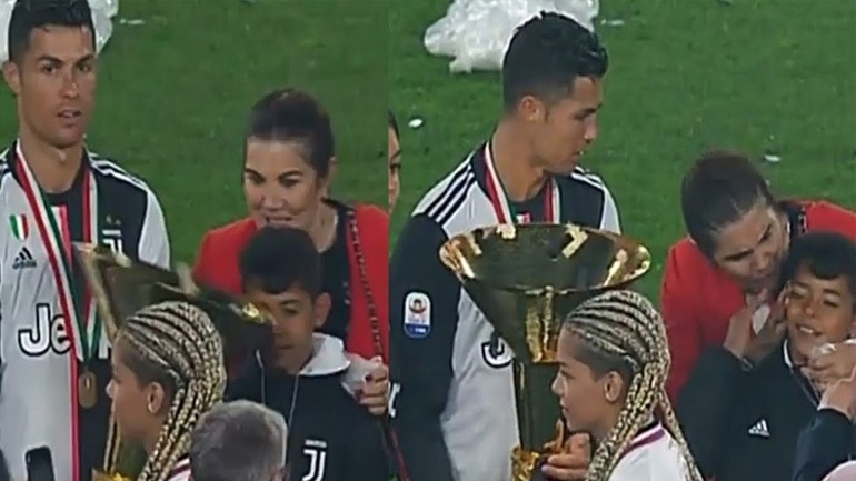 Ο Cristiano Ronaldo τραυμάτισε κατά λάθος τον γιο του με το τρόπαιο