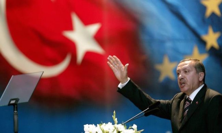 Ρετζέπ Ταγίπ Ερντογάν: 54 χρόνια περιμένουμε στο κατώφλι τη Ευρώπης δεν περιμένουμε άλλο