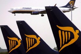 Ryanair: Μειώνει τις πτήσεις Αθήνα- Θεσσαλονίκη